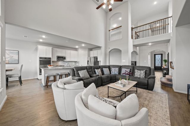 31410 Sandpiper Creek Drive, Hockley, TX 77447