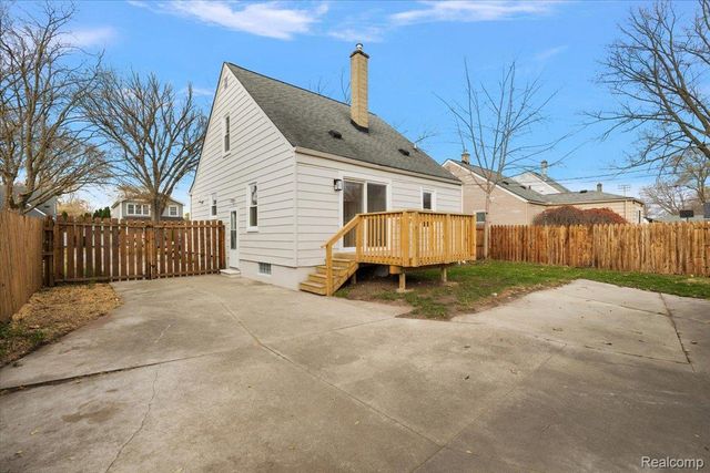 1888 Griffith Avenue, Berkley, MI 48072