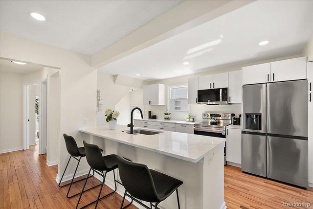 1888 Griffith Avenue, Berkley, MI 48072