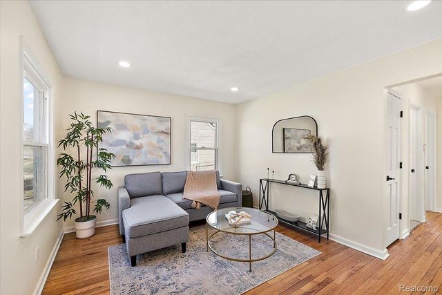 1888 Griffith Avenue, Berkley, MI 48072