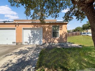 8025 MAVERICK CLIMB, San Antonio, TX 78250
