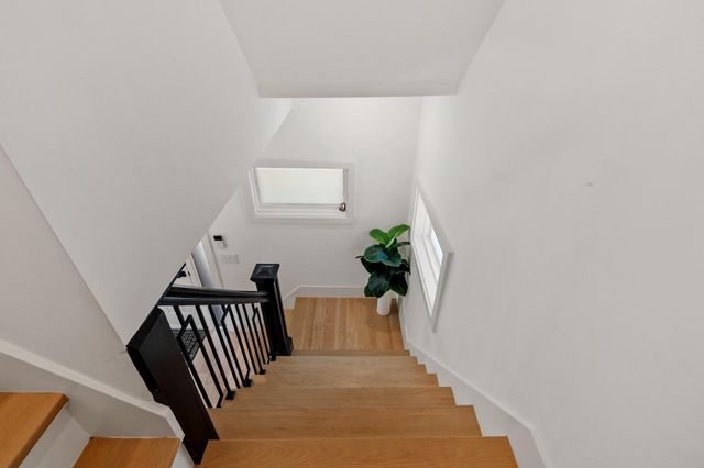 32 Coolidge Ave, Peabody, MA 01960