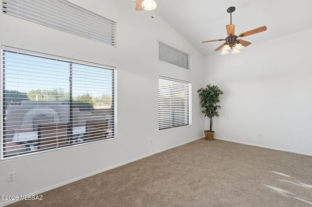 2125 E Cypress Canyon Drive, Green Valley, AZ 85614