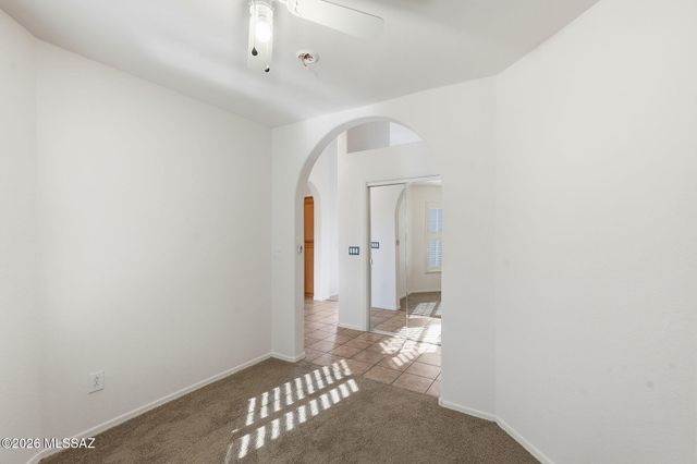 2125 E Cypress Canyon Drive, Green Valley, AZ 85614