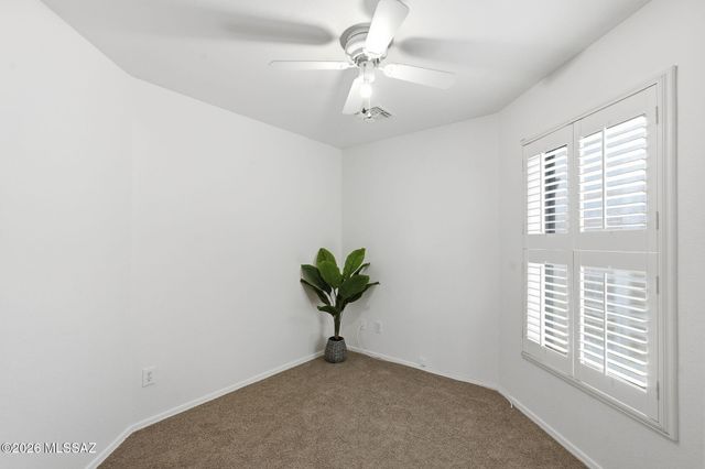 2125 E Cypress Canyon Drive, Green Valley, AZ 85614