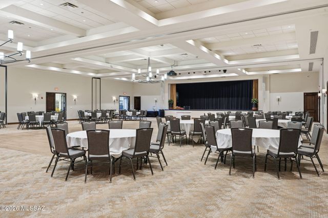 2125 E Cypress Canyon Drive, Green Valley, AZ 85614