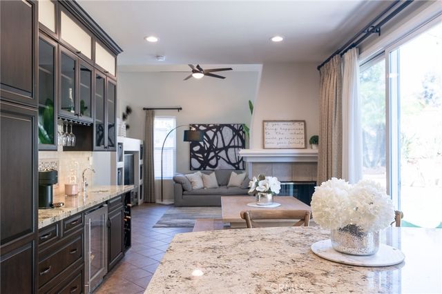 44 Willowbrook Lane, Rancho Santa Margarita, CA 92688