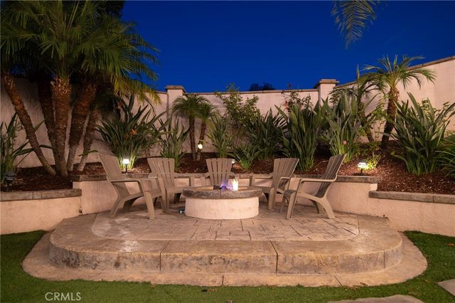 44 Willowbrook Lane, Rancho Santa Margarita, CA 92688