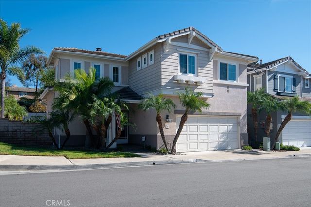 44 Willowbrook Lane, Rancho Santa Margarita, CA 92688