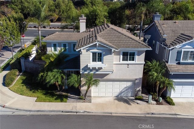 44 Willowbrook Lane, Rancho Santa Margarita, CA 92688
