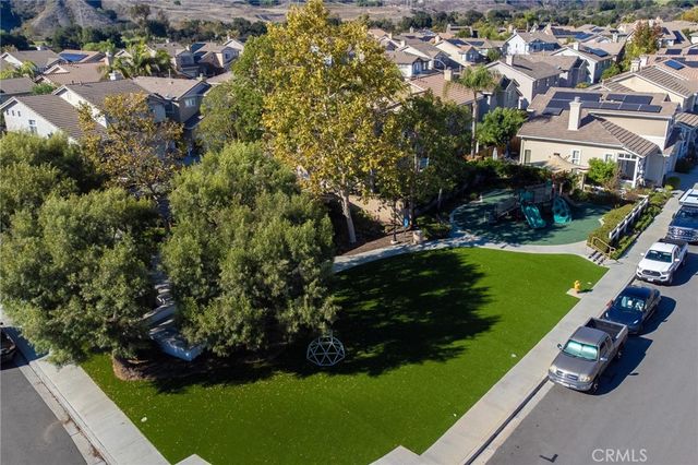 44 Willowbrook Lane, Rancho Santa Margarita, CA 92688