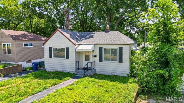 5658 Leverette Avenue, St Louis, MO 63136