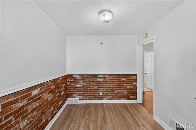 5658 Leverette Avenue, St Louis, MO 63136