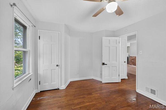 5658 Leverette Avenue, St Louis, MO 63136
