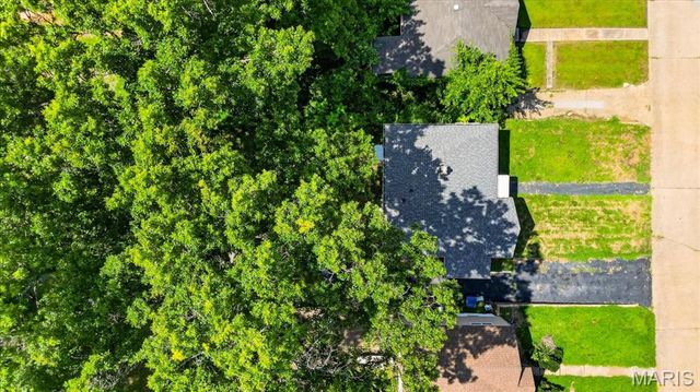 5658 Leverette Avenue, St Louis, MO 63136