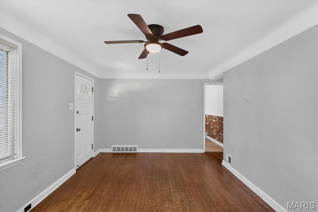 5658 Leverette Avenue, St Louis, MO 63136