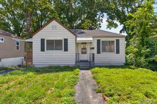 5658 Leverette Avenue, St Louis, MO 63136