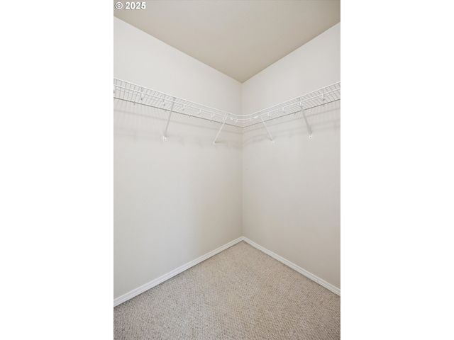17723 Sw FALLING LEAF Ct, Beaverton, OR 97003