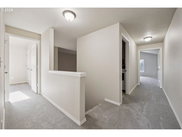 17723 Sw FALLING LEAF Ct, Beaverton, OR 97003