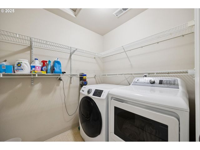 17723 Sw FALLING LEAF Ct, Beaverton, OR 97003