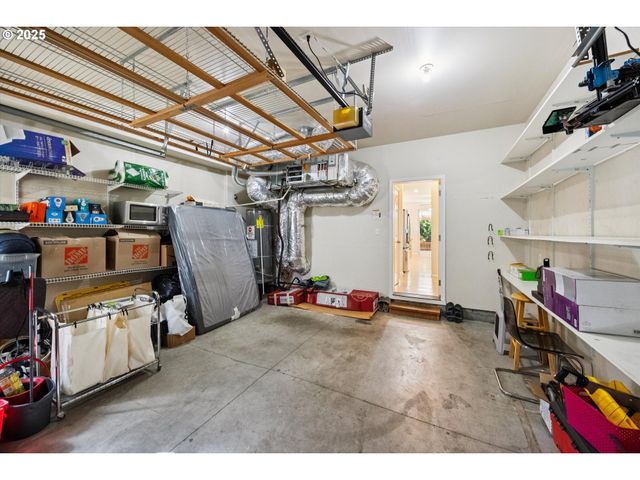 17723 Sw FALLING LEAF Ct, Beaverton, OR 97003