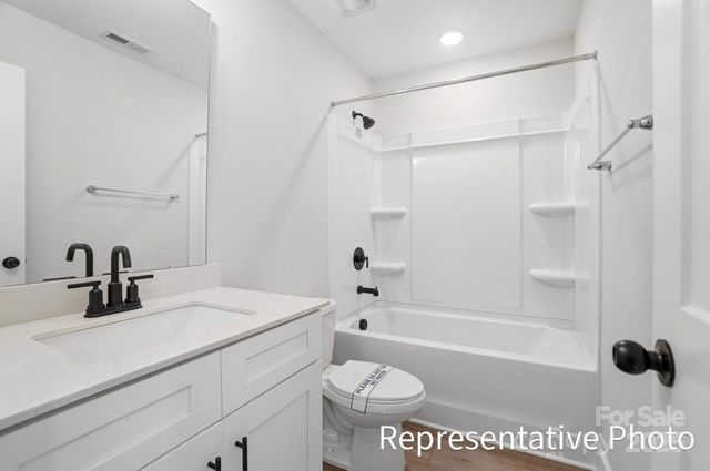 4275 Black Court, Harrisburg, NC 28075