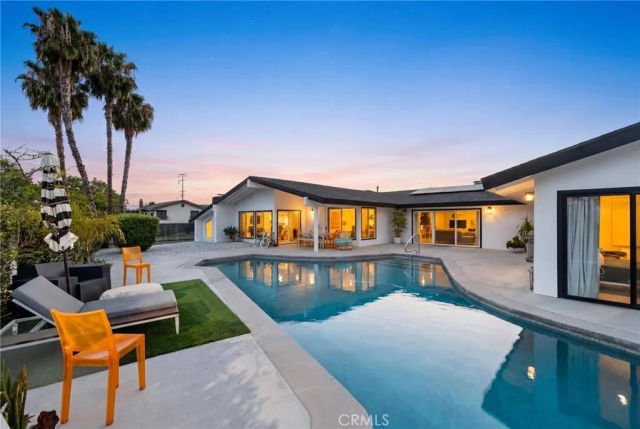 8601 Links Road, Buena Park, CA 90621