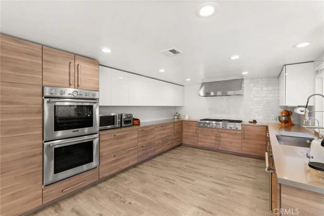 8601 Links Road, Buena Park, CA 90621