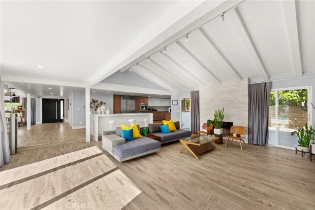 8601 Links Road, Buena Park, CA 90621