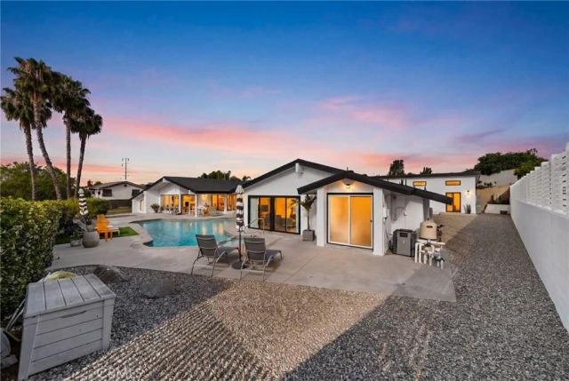 8601 Links Road, Buena Park, CA 90621