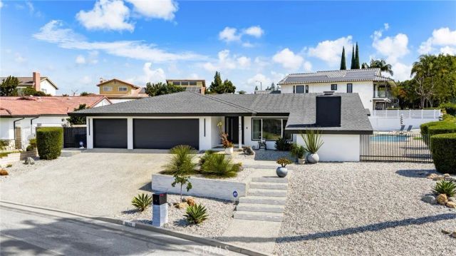 8601 Links Road, Buena Park, CA 90621