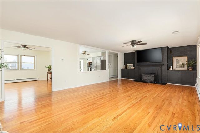 110 Grindstone Dr, Winchester, VA 22602