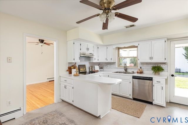 110 Grindstone Dr, Winchester, VA 22602