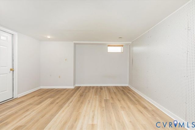 110 Grindstone Dr, Winchester, VA 22602
