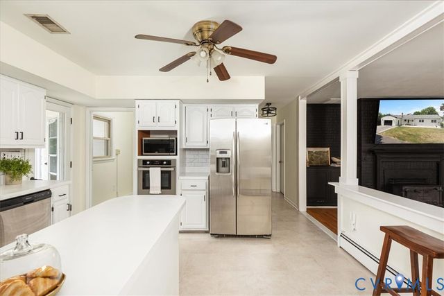 110 Grindstone Dr, Winchester, VA 22602