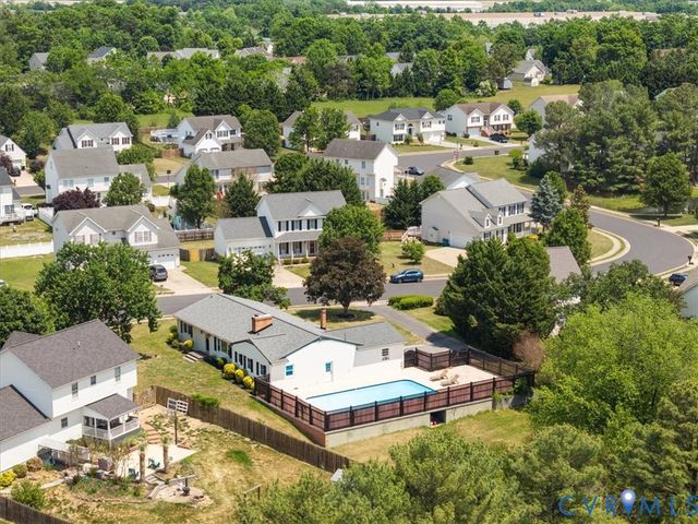 110 Grindstone Dr, Winchester, VA 22602