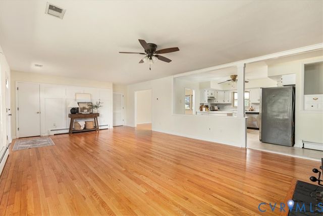 110 Grindstone Dr, Winchester, VA 22602