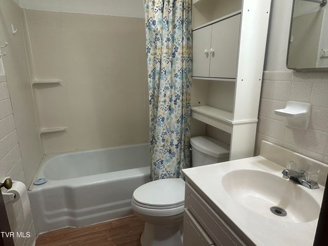 6765 Warrensburg Road, Mosheim, TN 37818