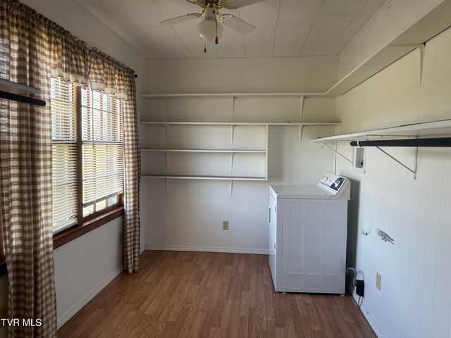 6765 Warrensburg Road, Mosheim, TN 37818