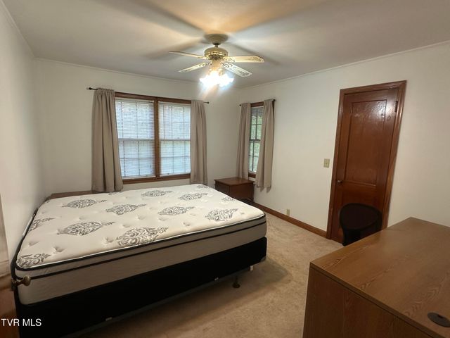 6765 Warrensburg Road, Mosheim, TN 37818