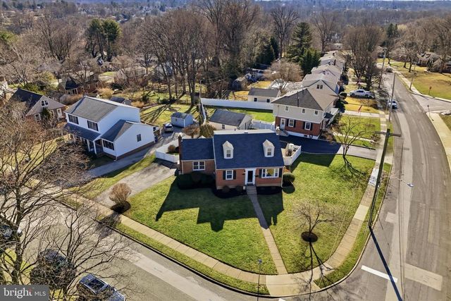 2899 PENNVIEW AVE, Broomall, PA 19008