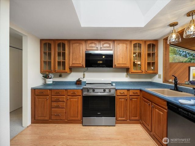 8006 45th Avenue W, Mukilteo, WA 98275