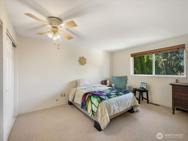 8006 45th Avenue W, Mukilteo, WA 98275