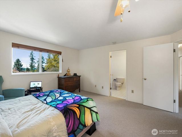 8006 45th Avenue W, Mukilteo, WA 98275