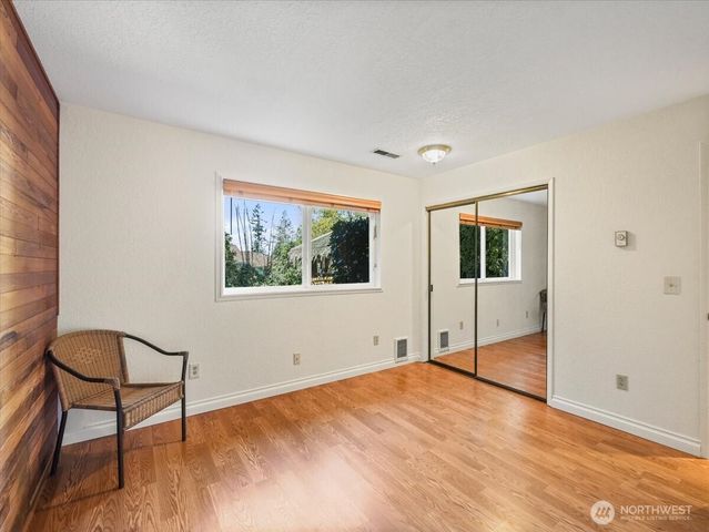 8006 45th Avenue W, Mukilteo, WA 98275