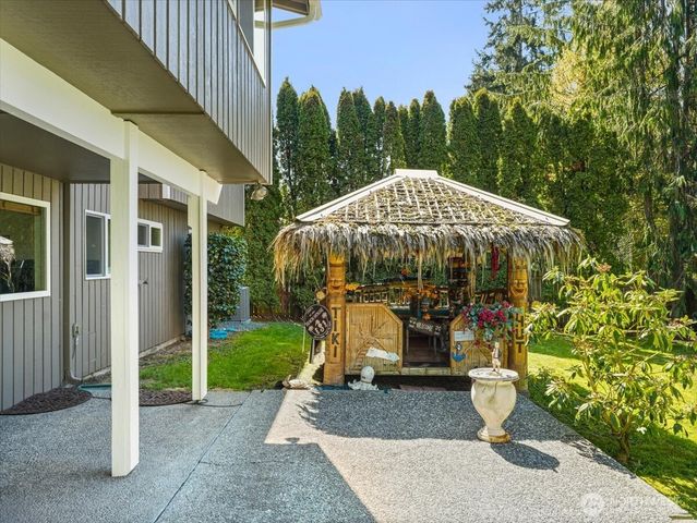 8006 45th Avenue W, Mukilteo, WA 98275