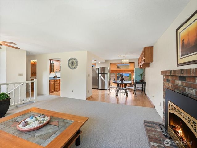 8006 45th Avenue W, Mukilteo, WA 98275