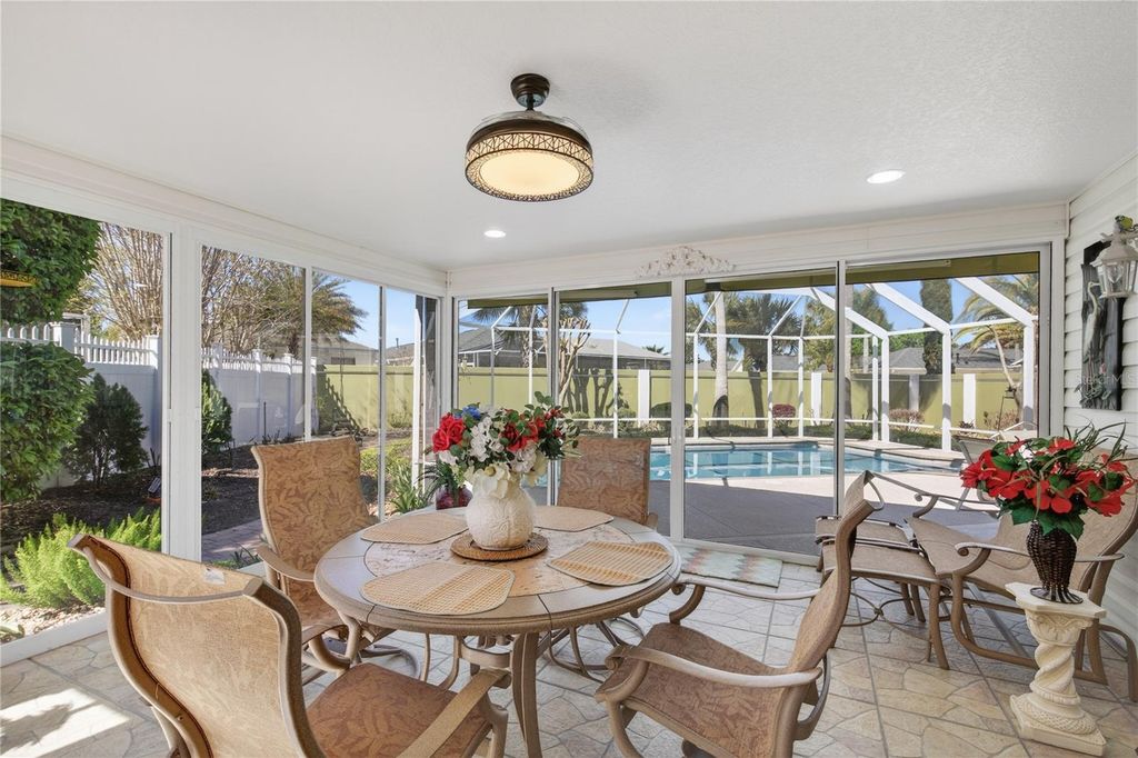 Image 30 of property listing at 1116 ELIZABETH COURT, The Villages, FL 32162