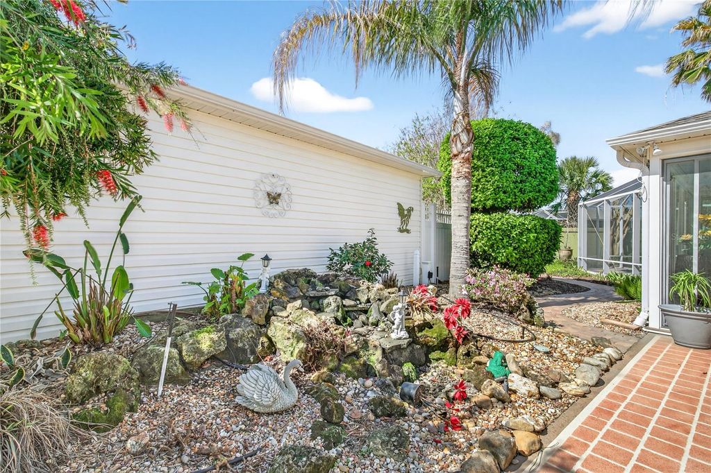 Image 39 of property listing at 1116 ELIZABETH COURT, The Villages, FL 32162