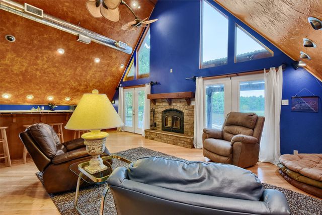263 Rio Roxo Road, Gordonville, TX 76245